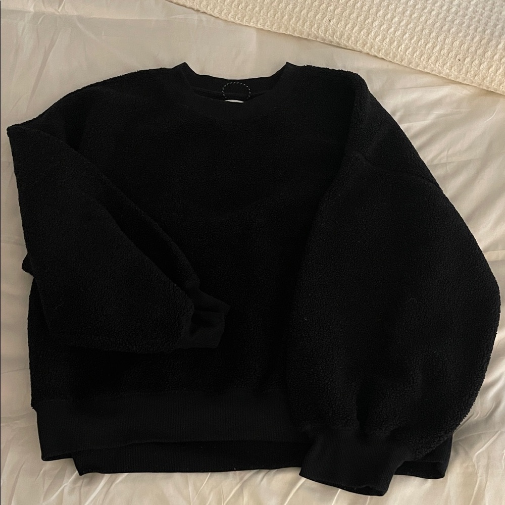Cozy Black Fleece Sweatshirt
